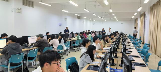 调整大小 068392370DFDAC43E06ACD19326BAB3B.jpg