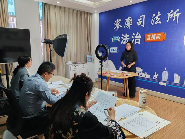 调整大小 22A9EF0EB05CF61B242675DB0F9A2795.jpg 调整大小 22A9EF0EB05CF61B242675DB0F9A2795.jpg
